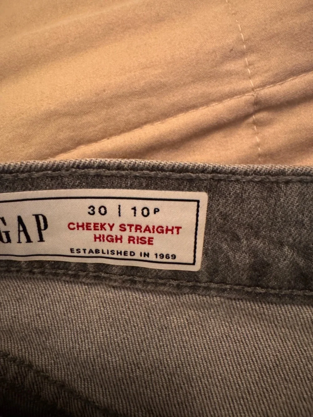 GAP slim straight